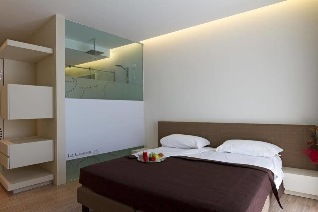 Hotel La Conchiglia Fregenae Cameră foto